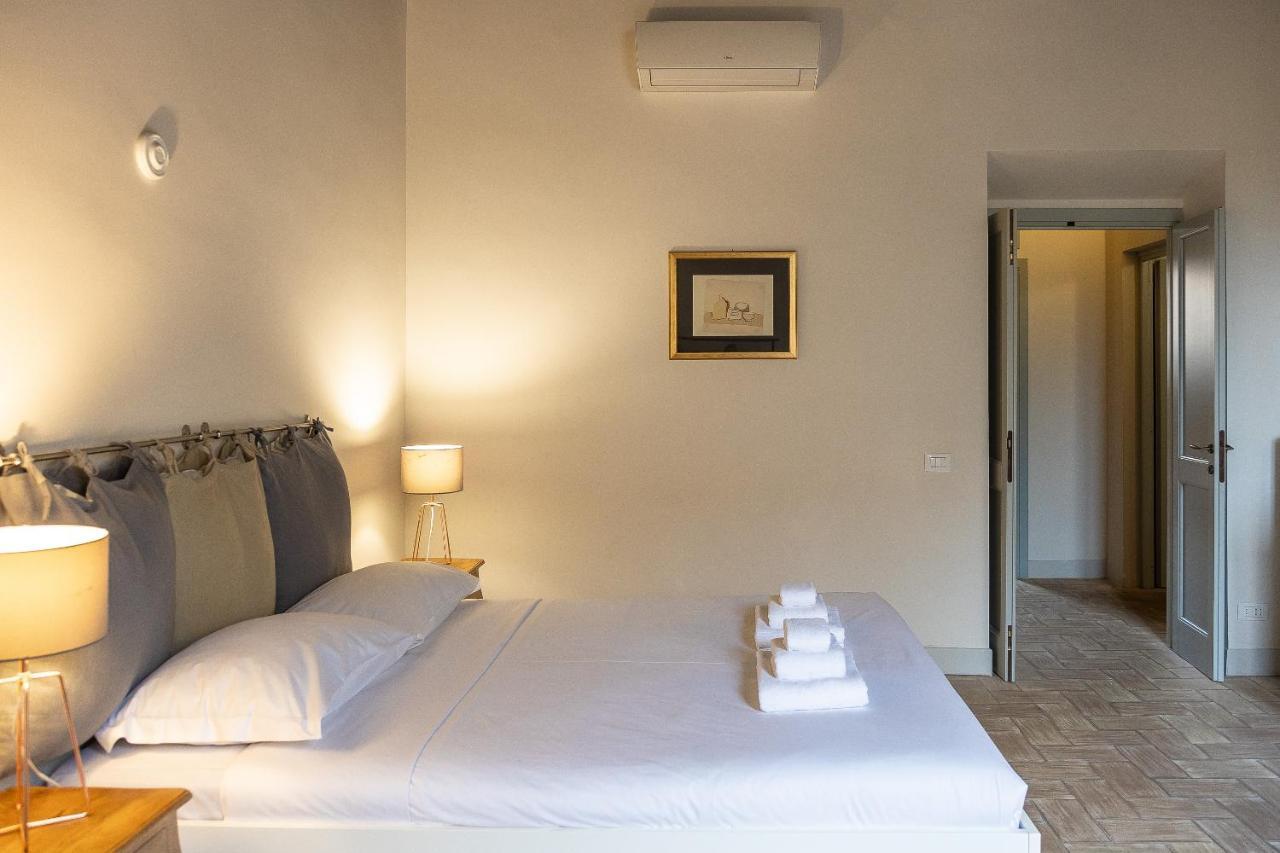 Rome Historical Apartment - Arco Dei Banchi Luaran gambar