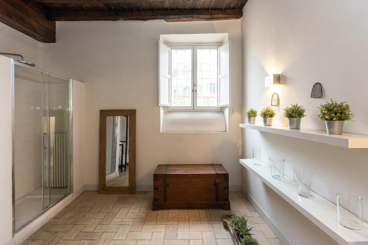 Rome Historical Apartment - Arco Dei Banchi Luaran gambar