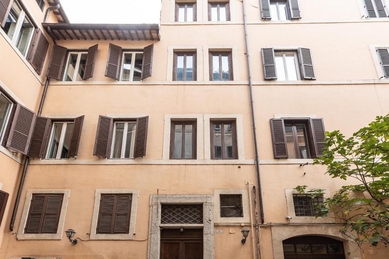 Rome Historical Apartment - Arco Dei Banchi Luaran gambar