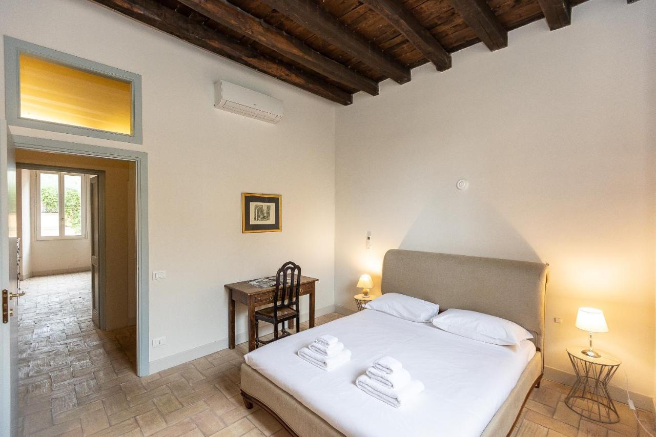 Rome Historical Apartment - Arco Dei Banchi Luaran gambar