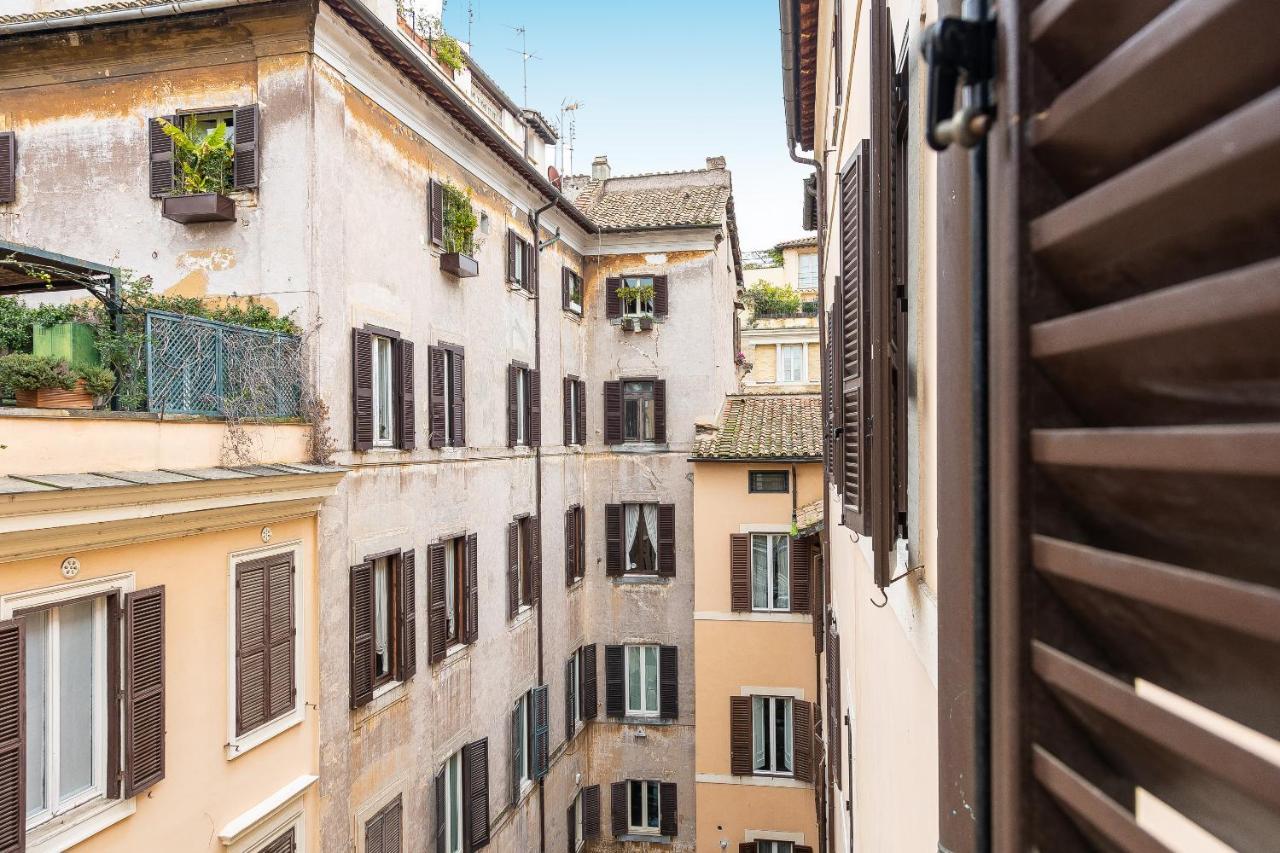 Rome Historical Apartment - Arco Dei Banchi Luaran gambar