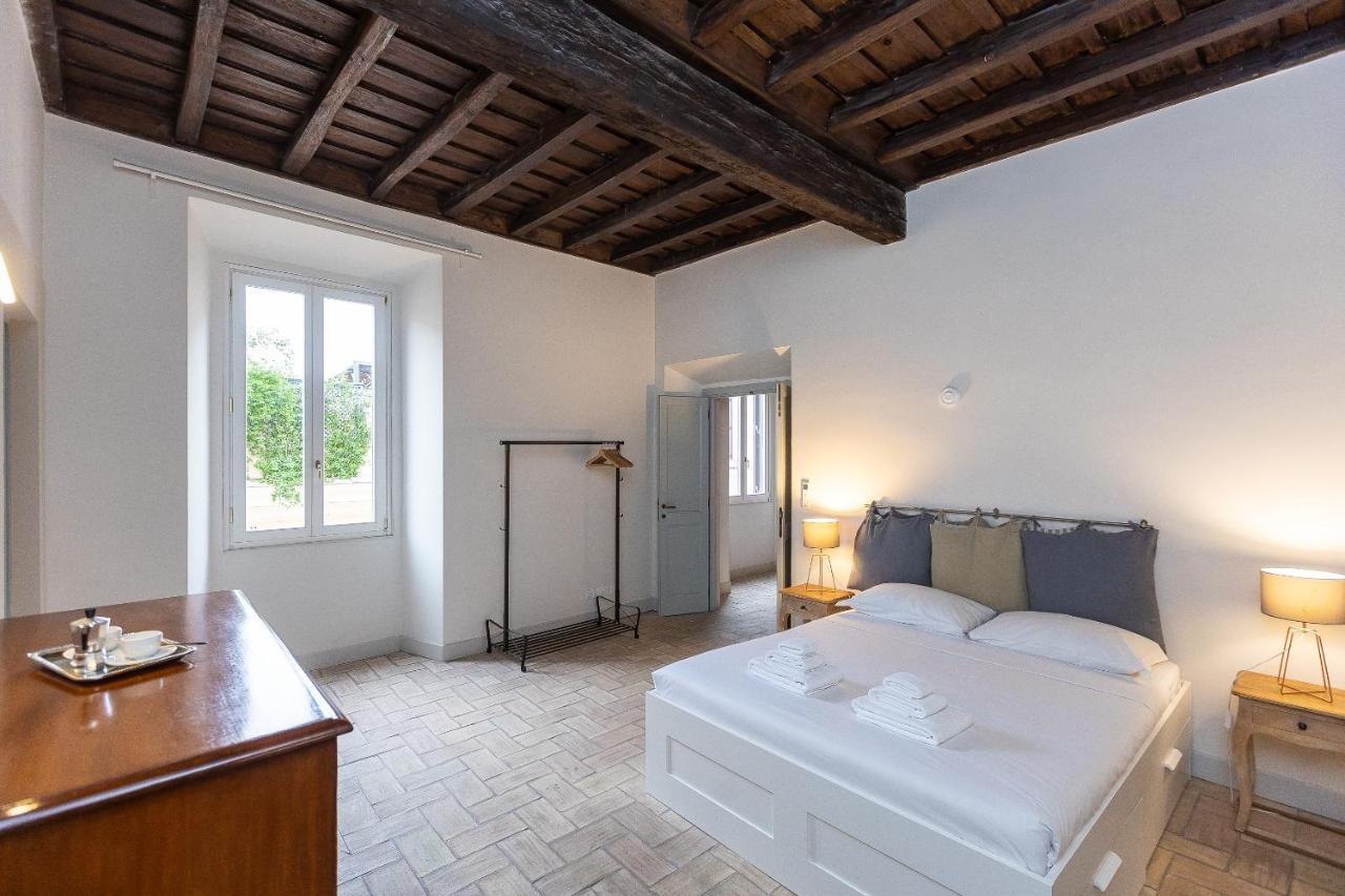 Rome Historical Apartment - Arco Dei Banchi Luaran gambar
